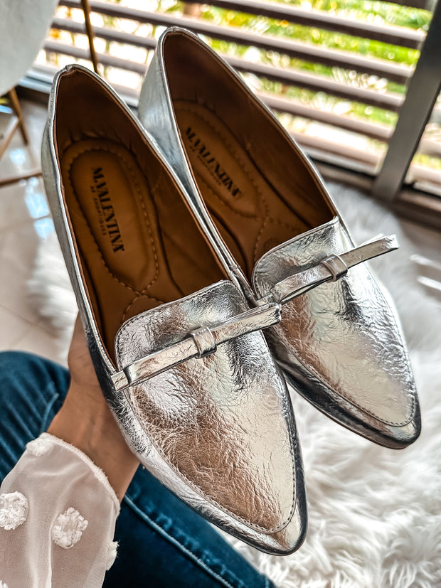 Gia Fine Knot Silver Flats