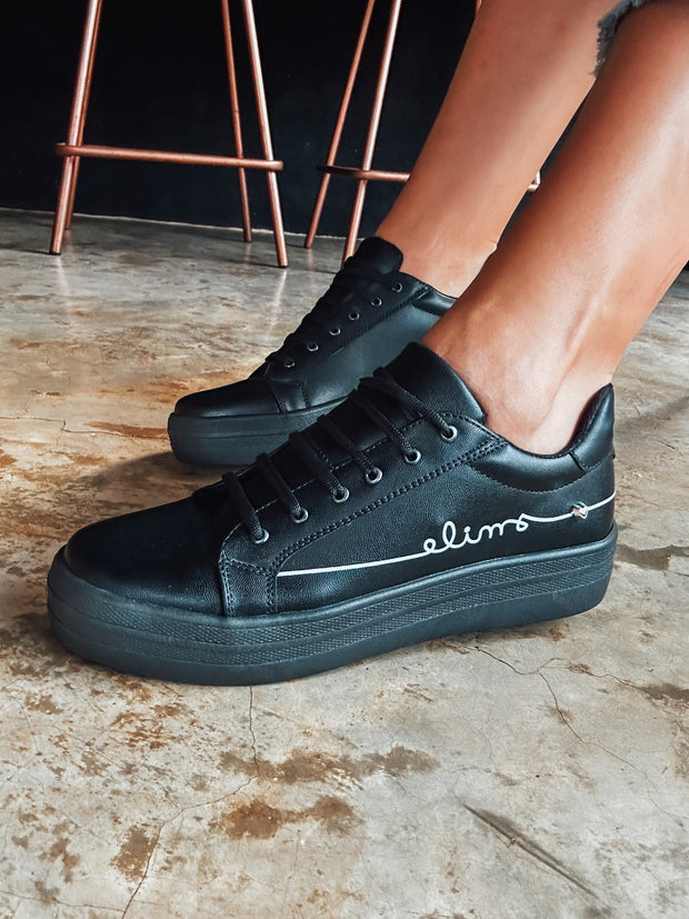 Italia Smile Black Sneakers