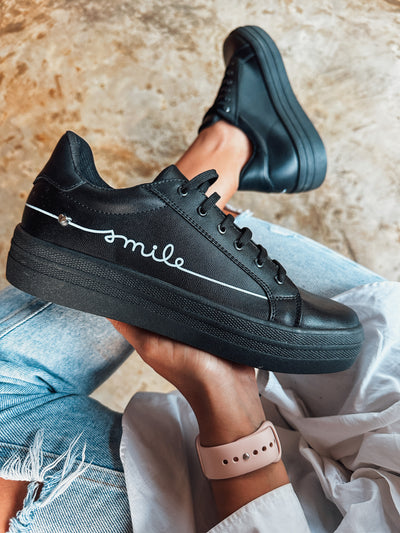 Italia Smile Black Sneakers