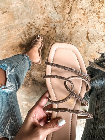Noodle Shiny Nude Sandals