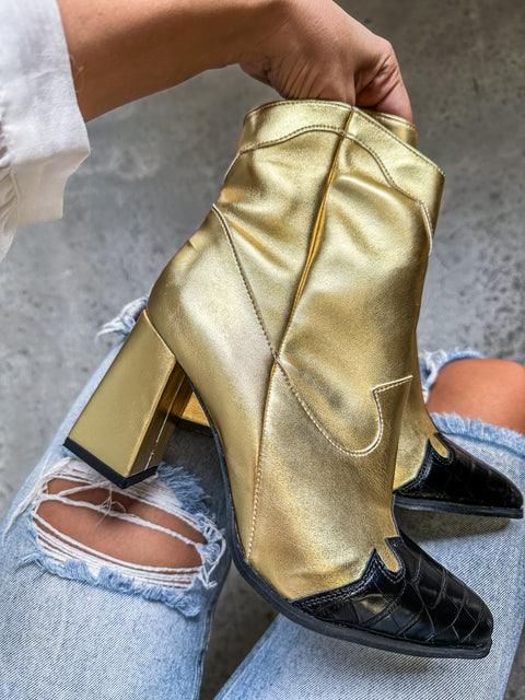 Nuevo Mexico Gold & Black Boots