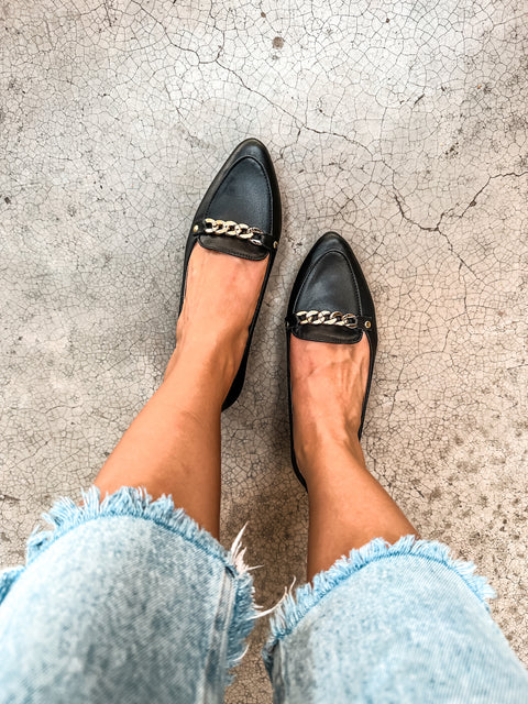 St Center Chain Black Flats