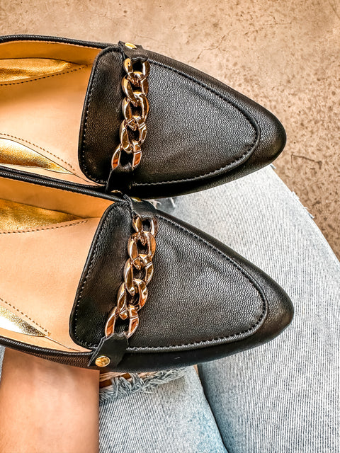 St Center Chain Black Flats