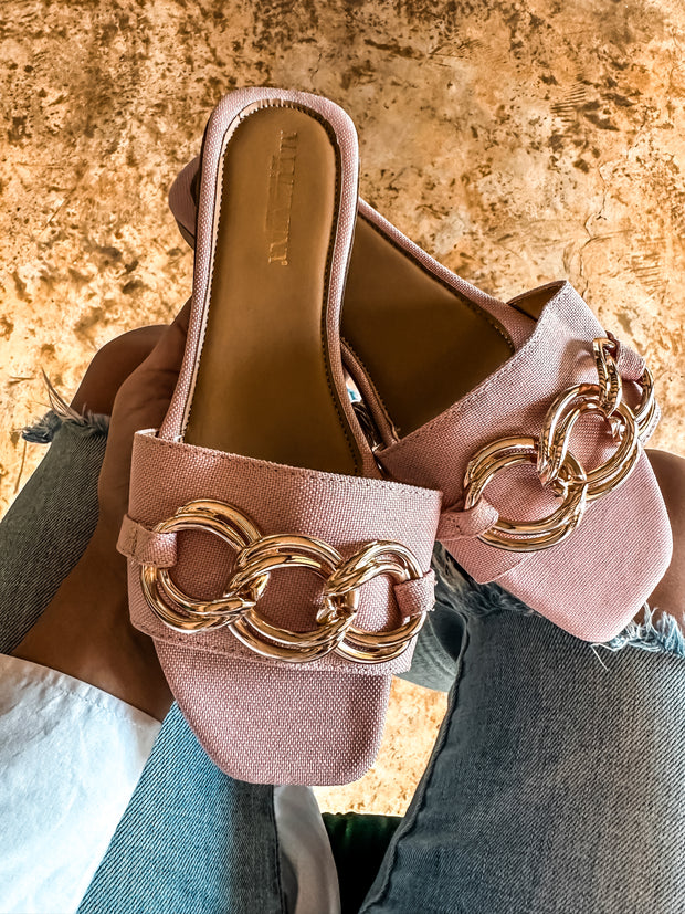 Palm Circle Chain Peach Sandals