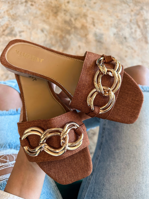Palm Circle Chain Brown Sandals