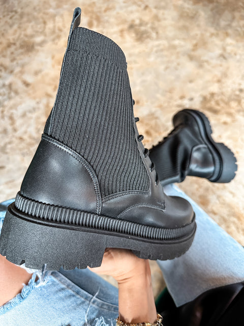 Combat Soft Black Boots