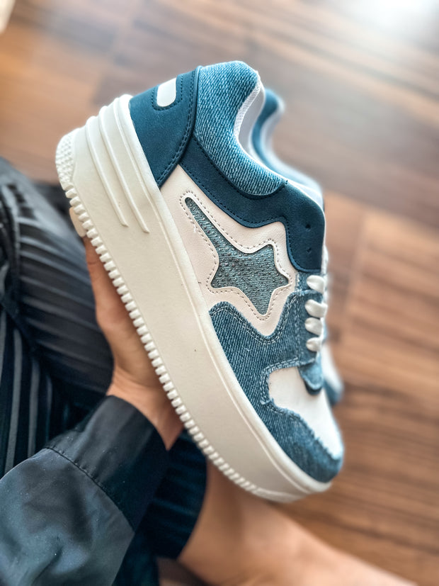 Tokio Star Blue & White Sneakers