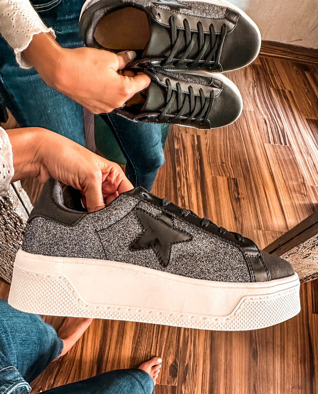 Reno Star Shiny Black Sneakers