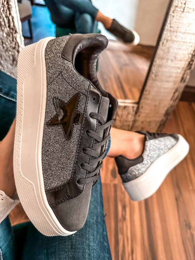 Reno Star Shiny Black Sneakers