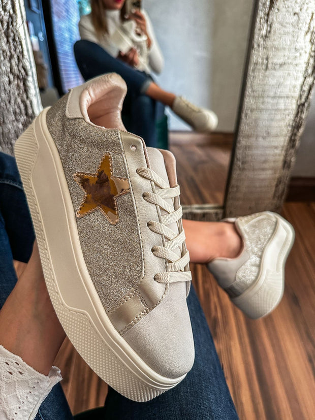 Reno Star Shiny Latte Sneakers