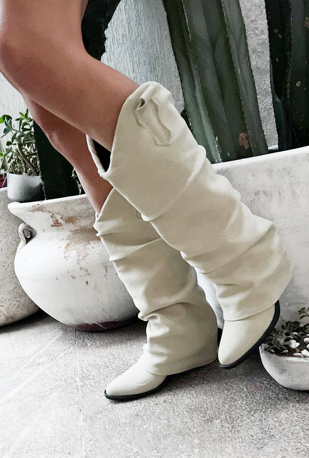 Long Hood Ivory Boots