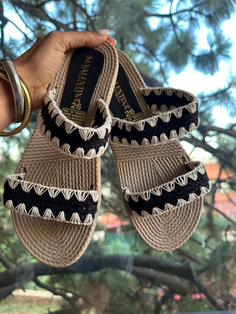 Crochet Nude & Black Alpargatas