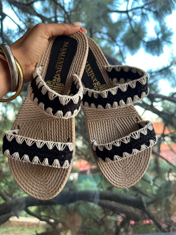 Crochet Nude & Black Alpargatas