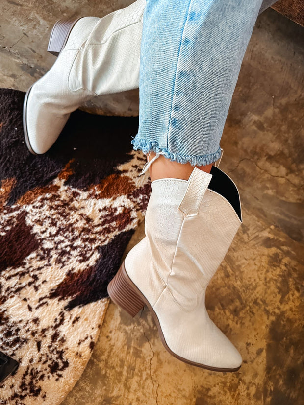 Texas Snake Ice Boots
