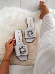Aloha Shiny Carre White Sandals