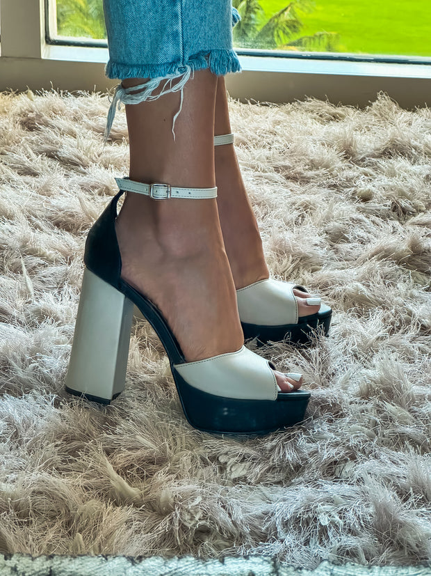 Fish Mouth Coco Heels