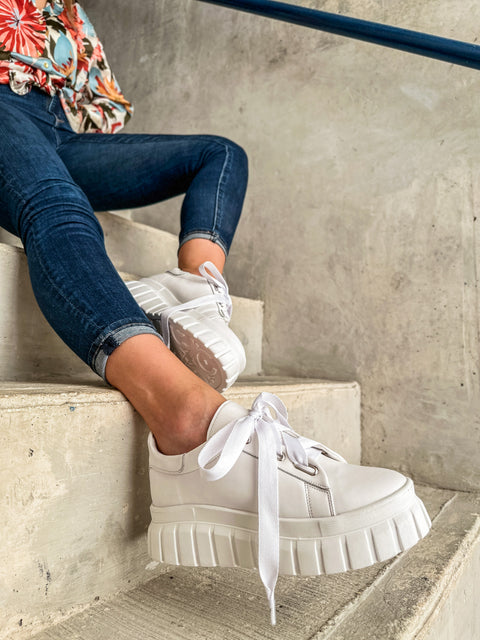 Brooklyn Vail White Sneakers