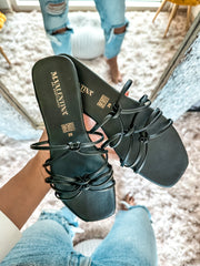 Palm Colors Triple Knot Black Sandals