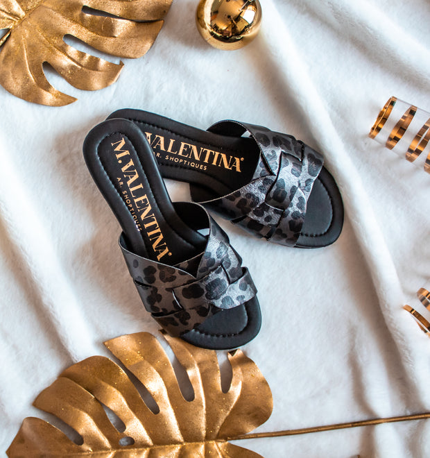 Tessa Sandals Feline Silver
