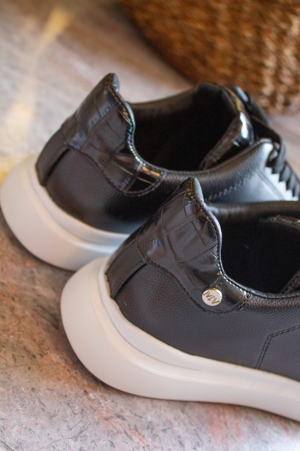 Dublin Sneakers Black Coco & Silver Studs